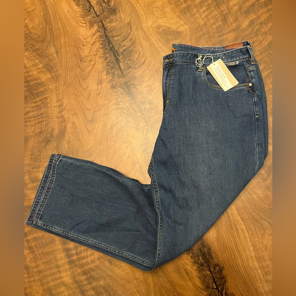 Tommy Bahama Jeans - NWT - Size 44x32